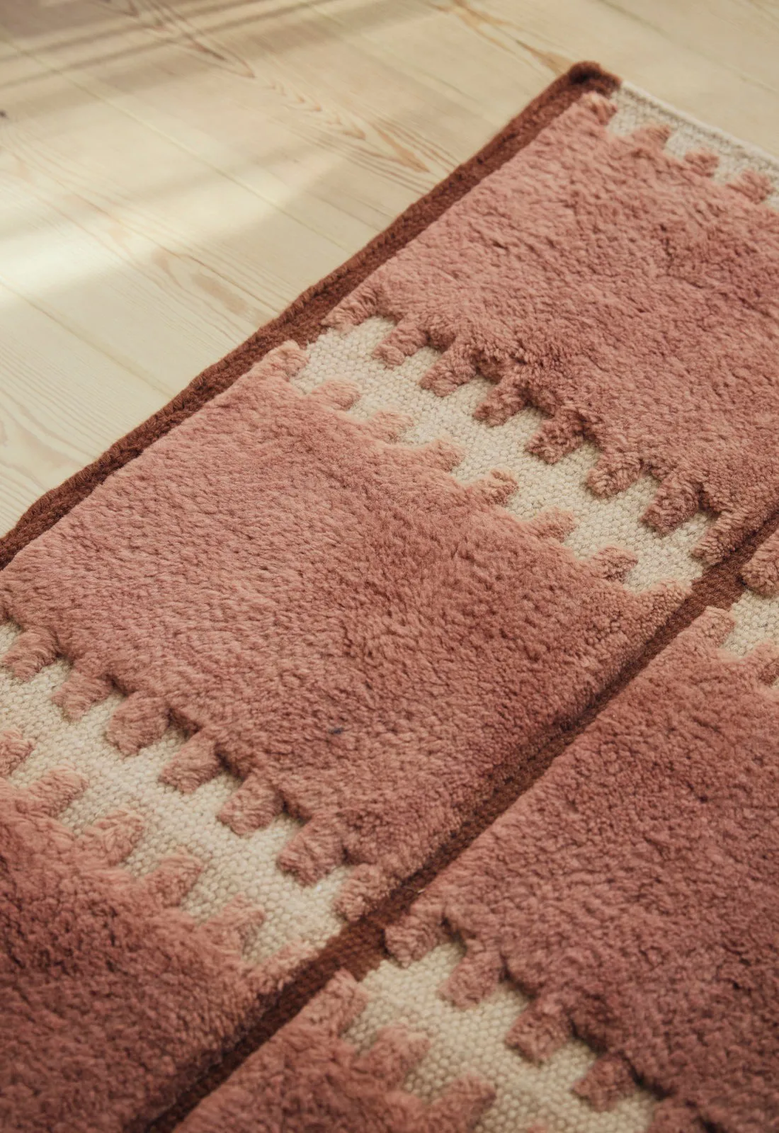 Lilly wool carpet, Rust, 300x400 cm Layered