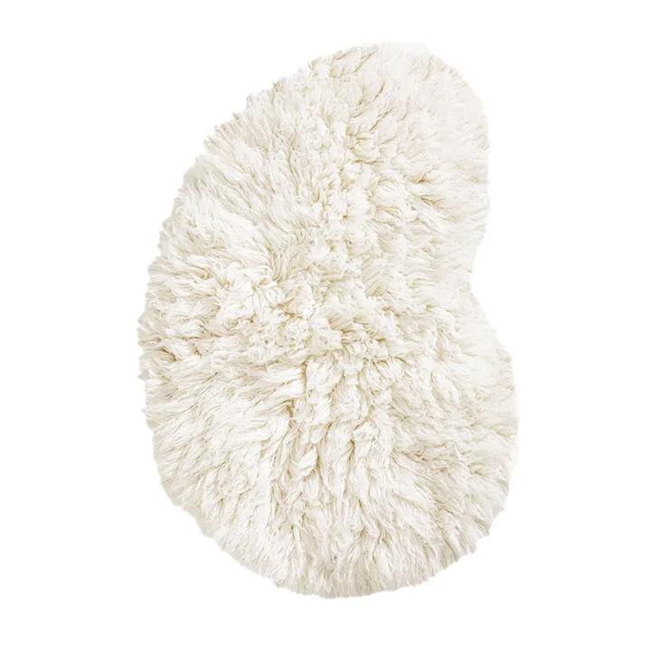 Residue Shaggy wool carpet, Bone White. 250x350 cm Layered