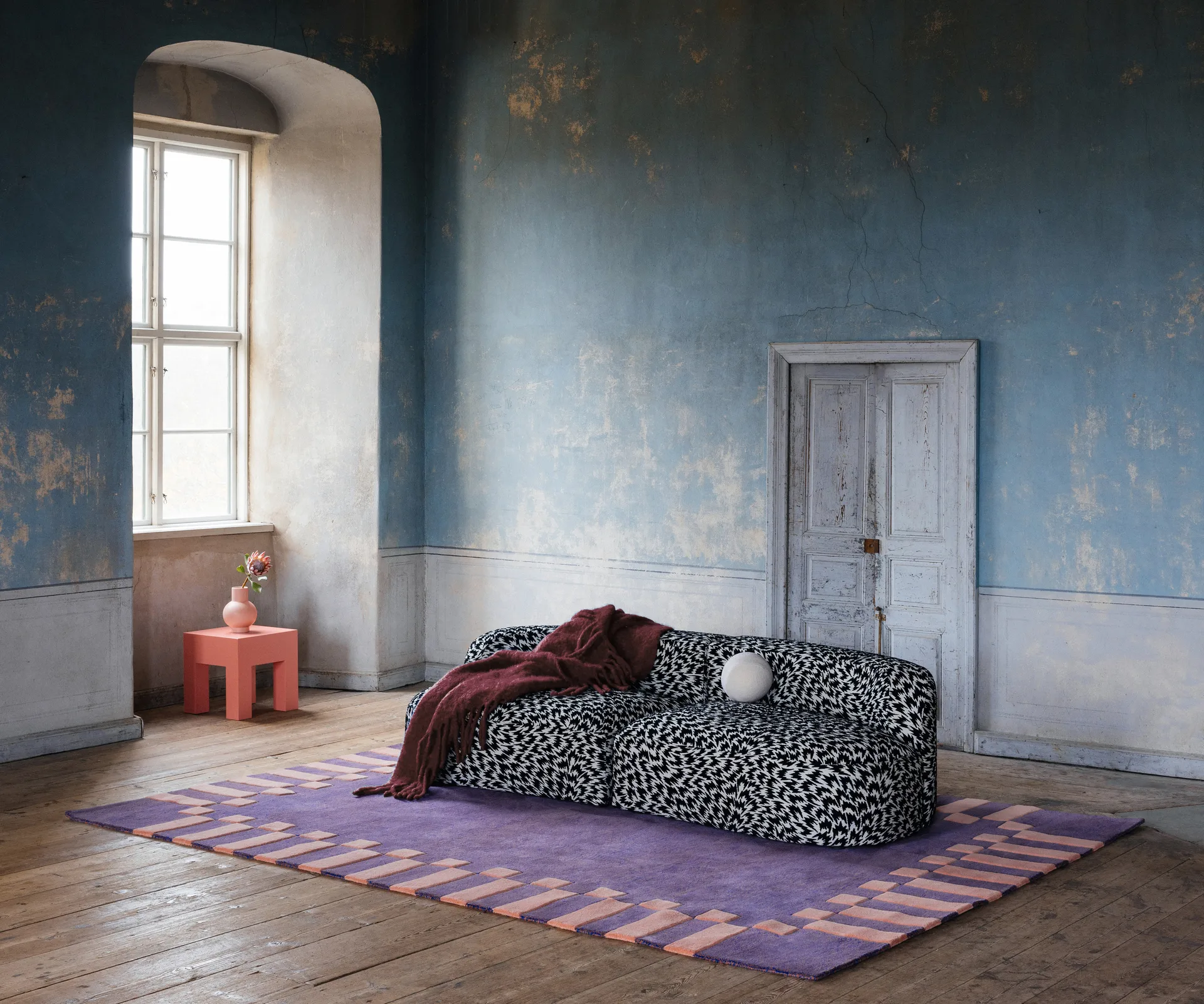 Teklan frame wool rug, Cobalt salmon, 300x400 cm Layered