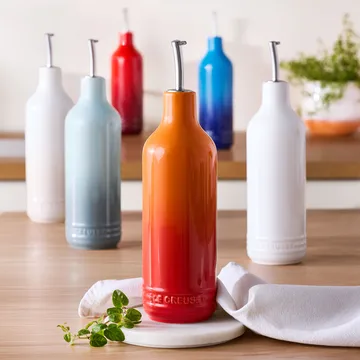 Signature stoneware oil bottle 0.6 L - White - Le Creuset