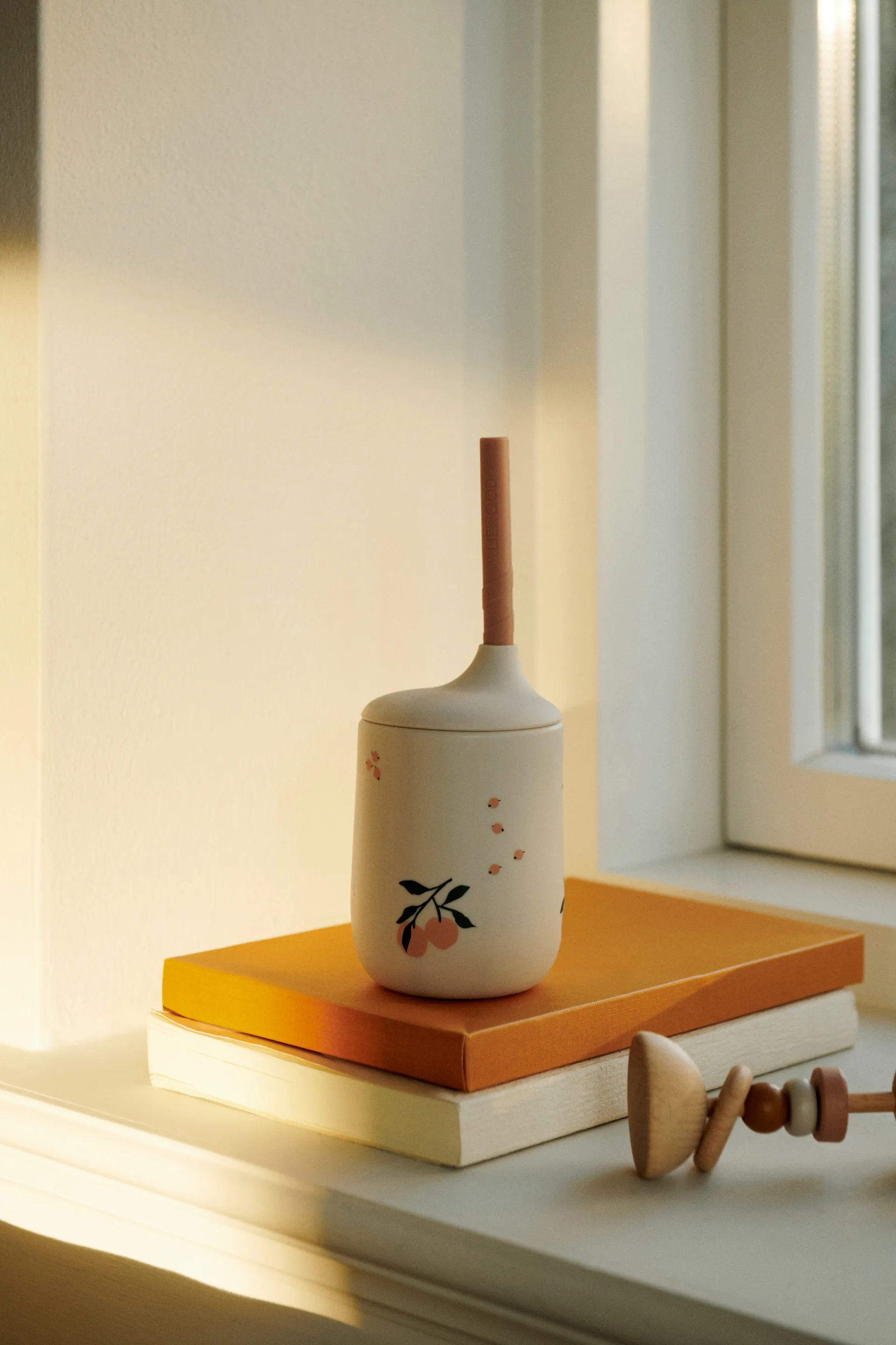 Ellis printed sippy cup with straw 23 cl, Peach-Sea shell mix Liewood