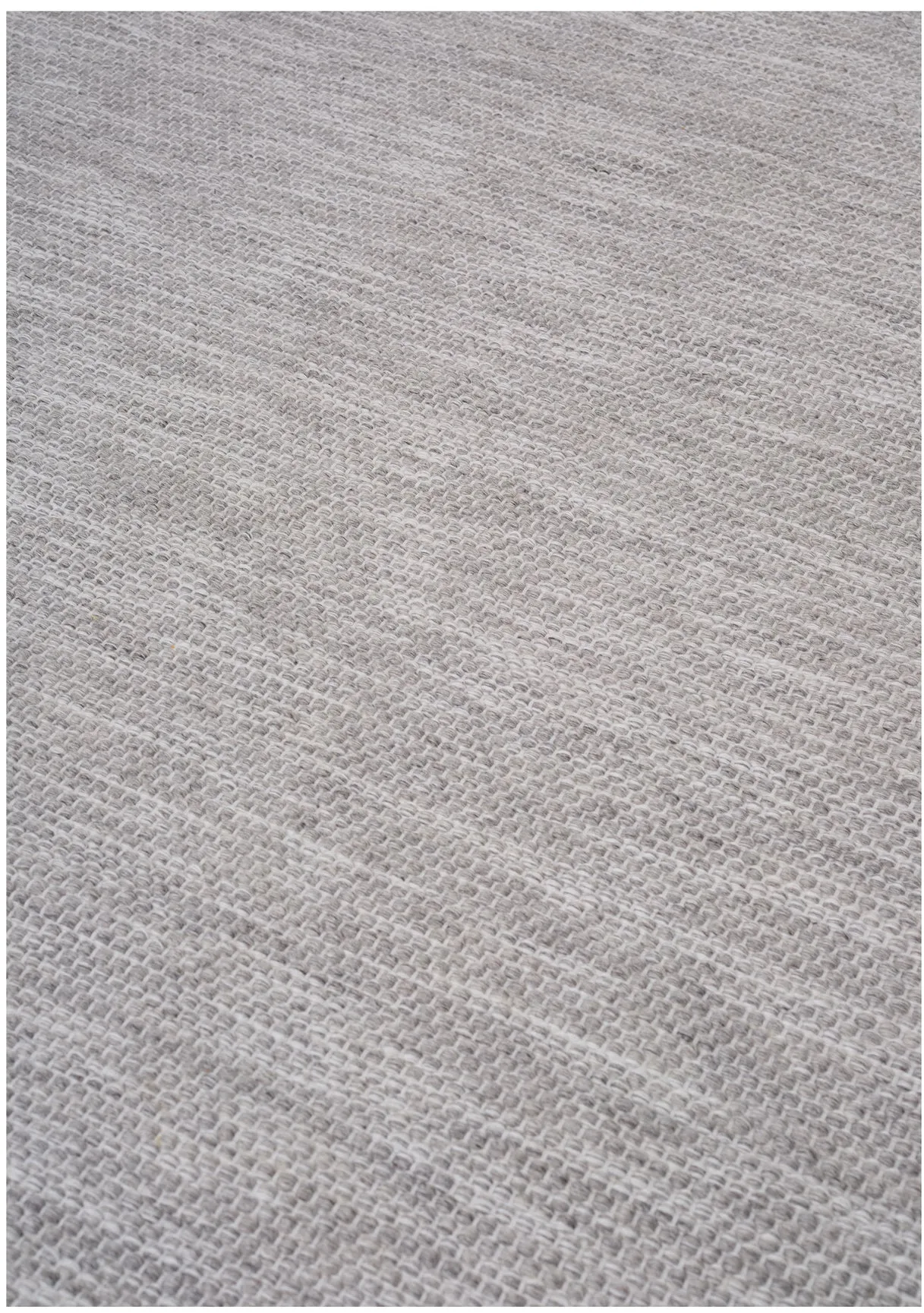 Adonic Mist steel carpet, 350x250 cm Linie Design