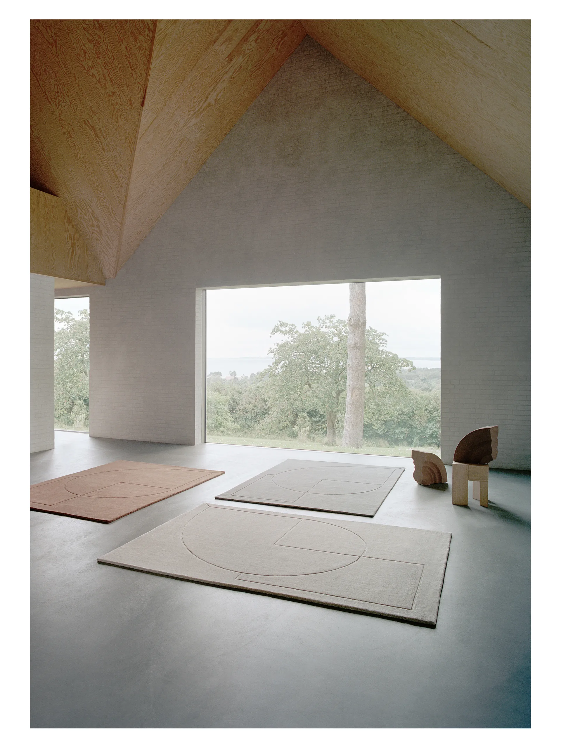 Lineal Poem wool carpet, Amber. 170x240 cm Linie Design