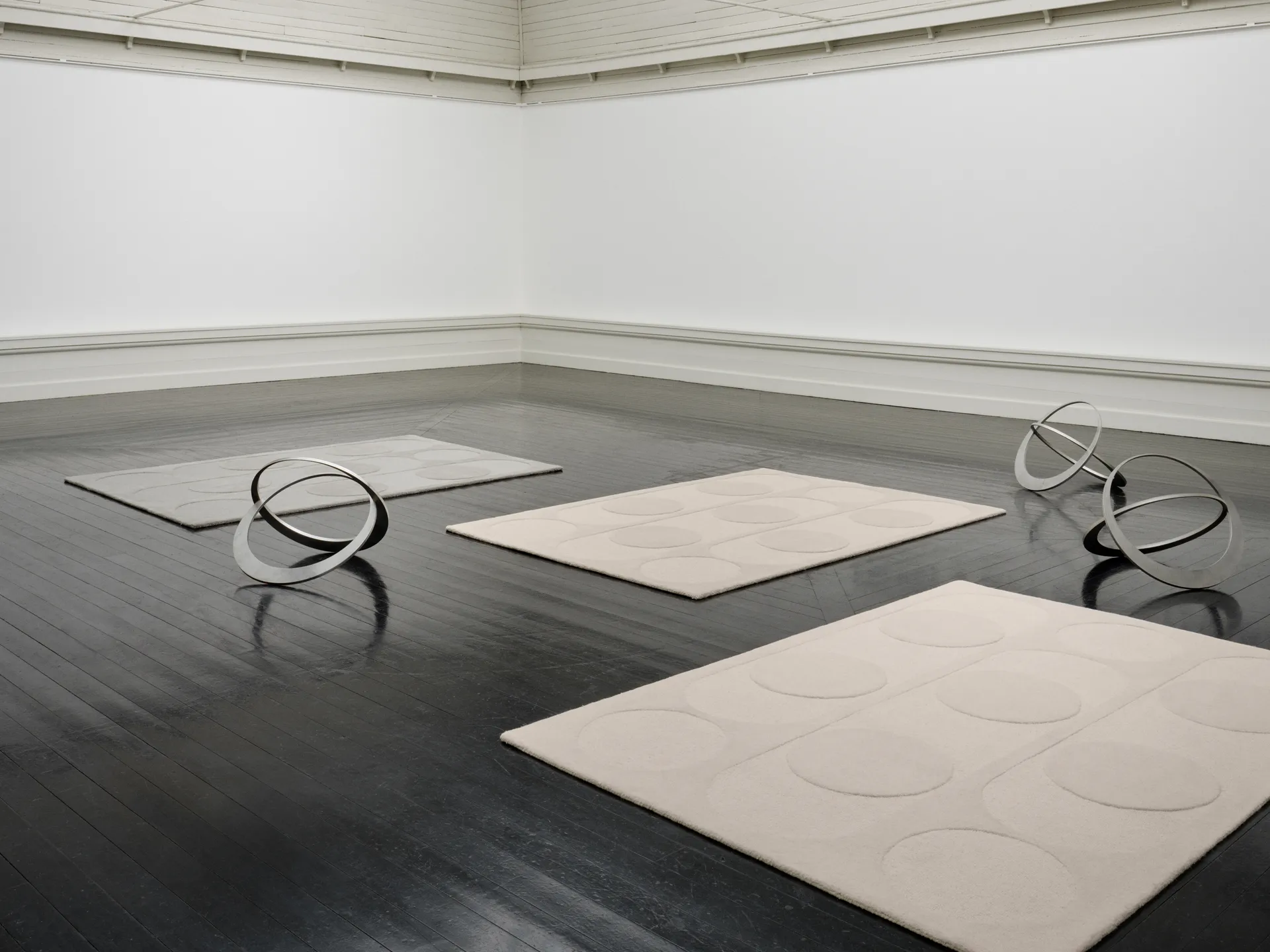 Orb Alliance wool carpet, White. 250x350 cm Linie Design
