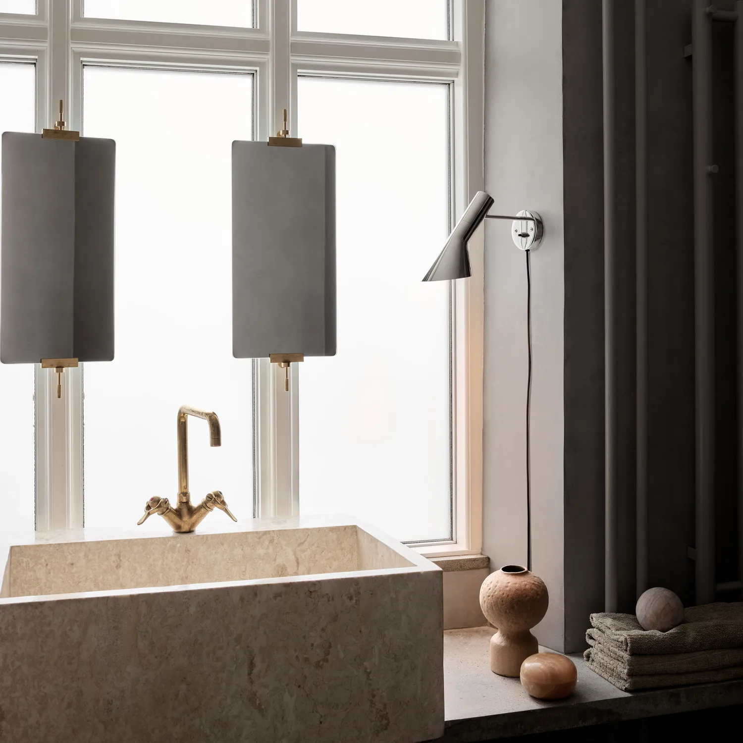 AJ wall lamp, Polished stainless steel Louis Poulsen