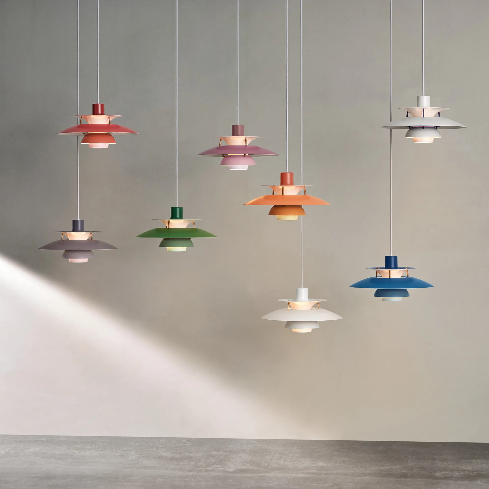 PH 5 pendant lamp, Ø300, Classic white Louis Poulsen