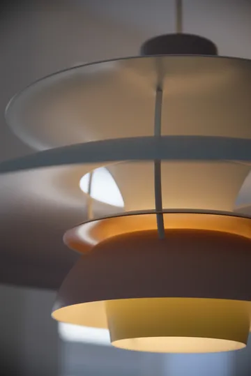 PH 5 pendant lamp - Ø500, Pastel-oyster grey-blue-pink - Louis Poulsen