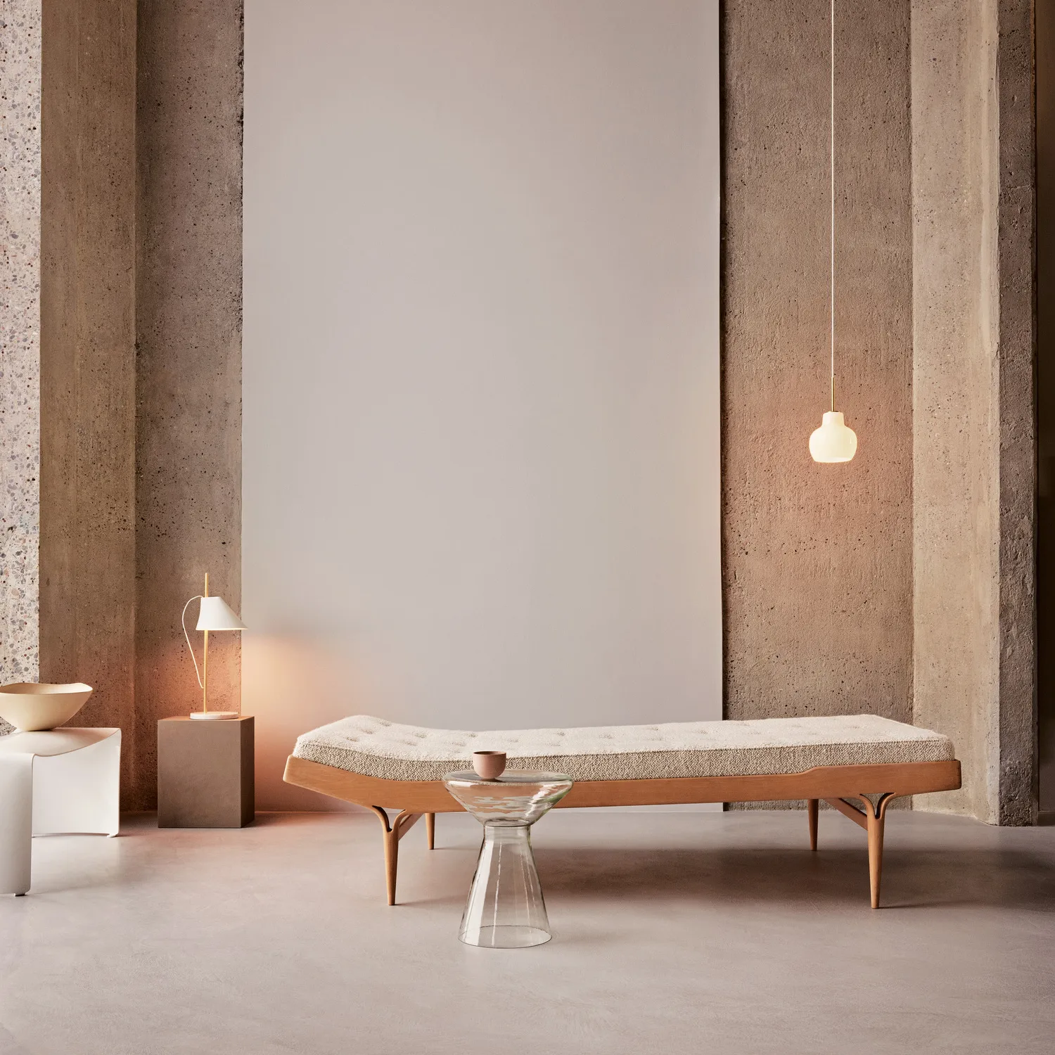 VL Ring Crown 1 pendant lamp, Brass-opal glass Louis Poulsen
