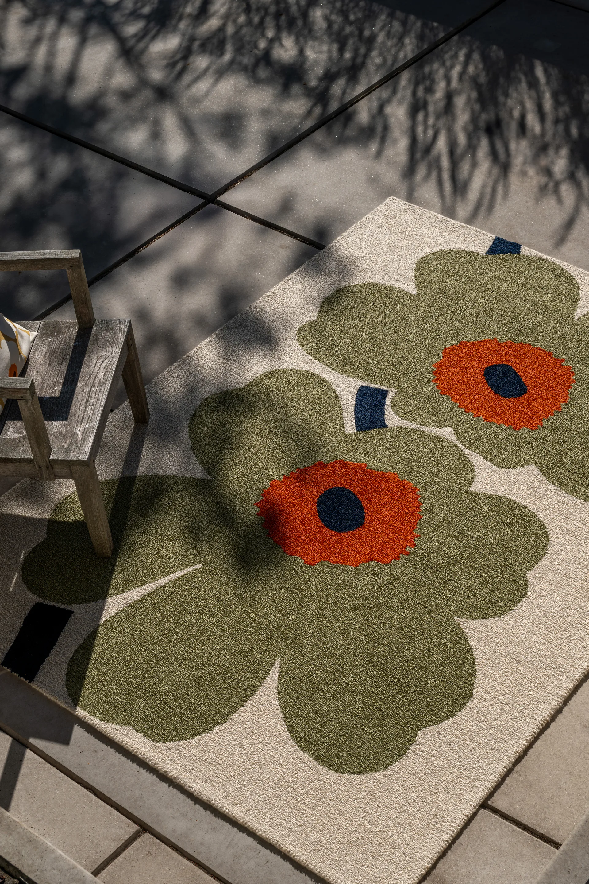 Unikko anniversary outdoor rug, Dusty green, 160x230 cm Marimekko