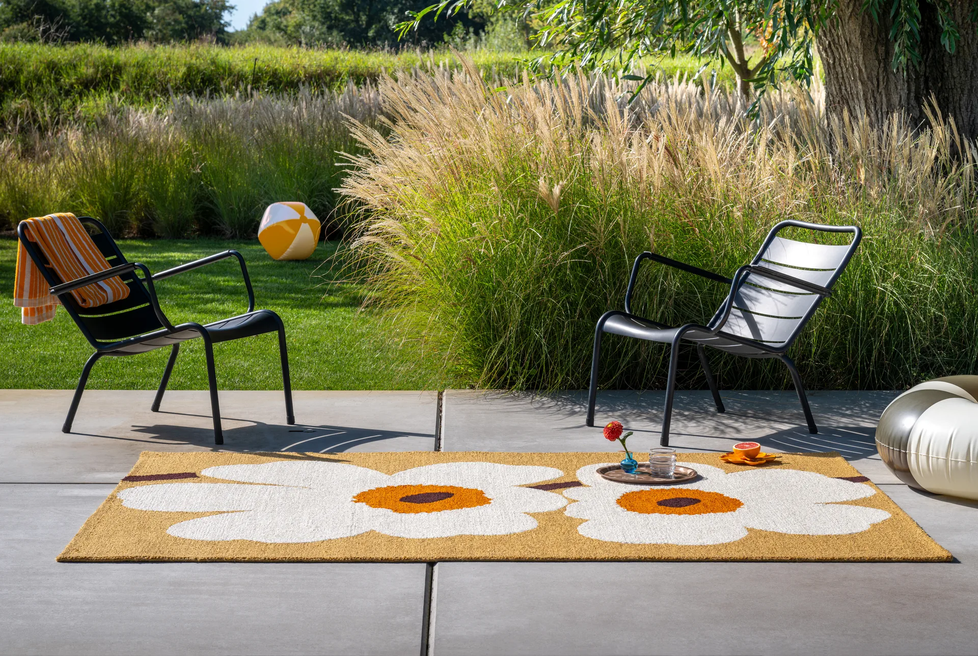 Unikko anniversary outdoor rug, Honey, 200x280 cm Marimekko