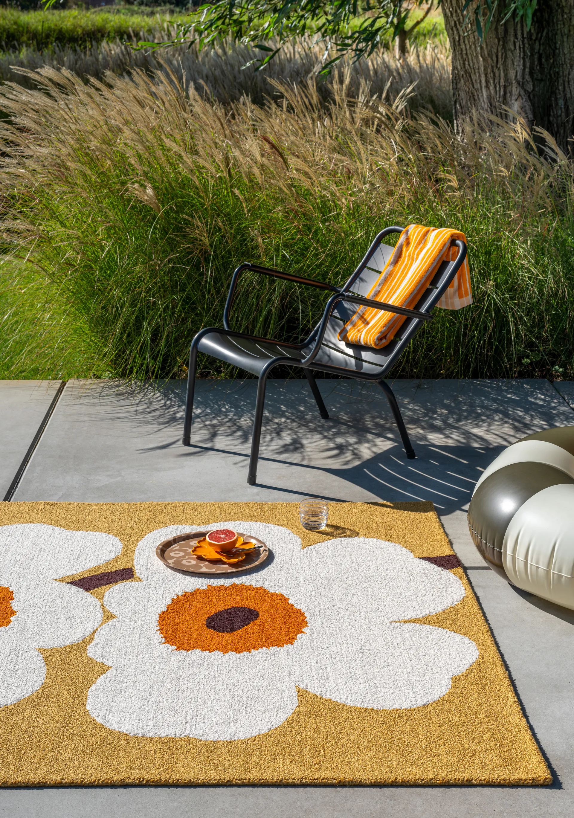 Unikko anniversary outdoor rug, Honey, 200x280 cm Marimekko