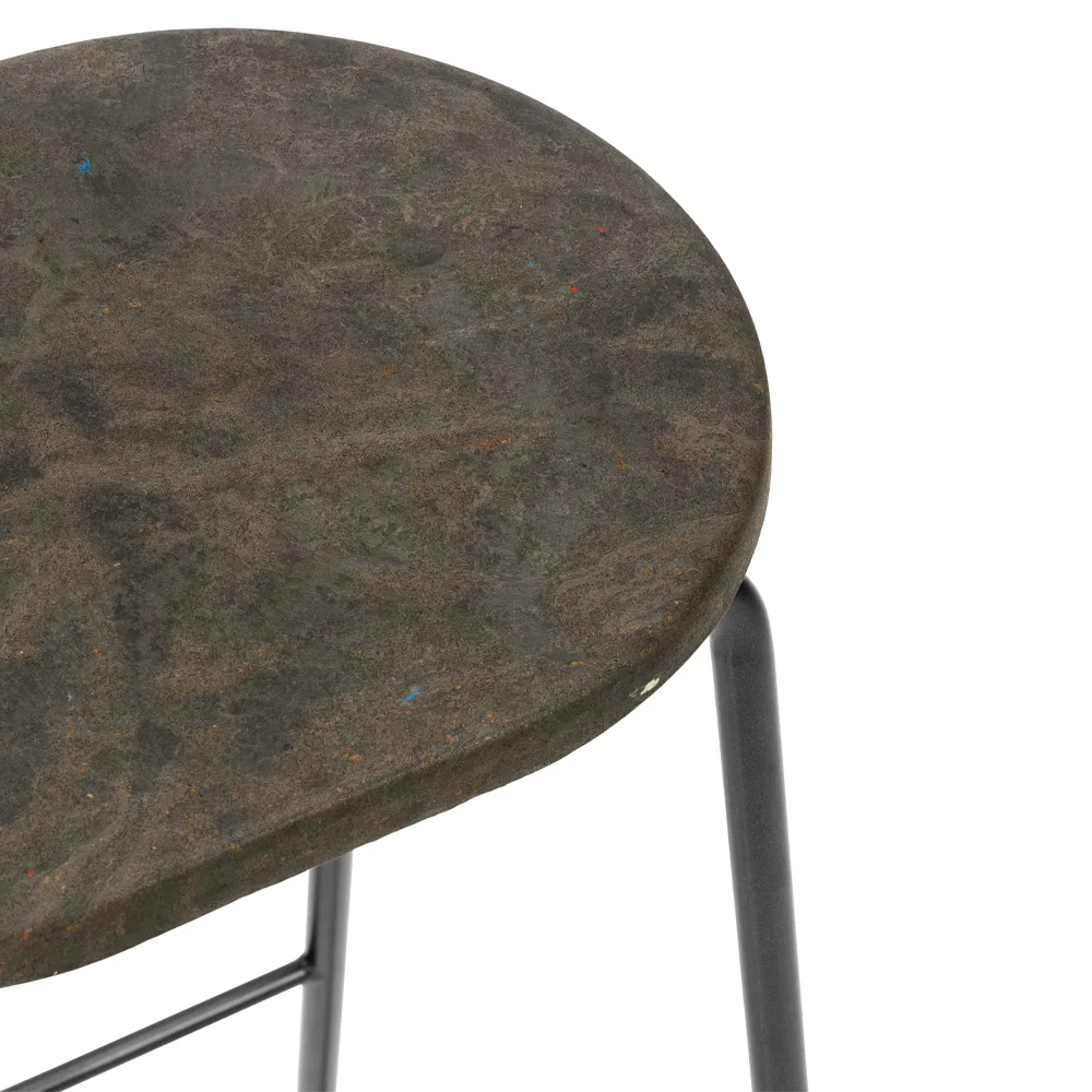Earth bar stool, Coffee. h.74. black steel stand Mater