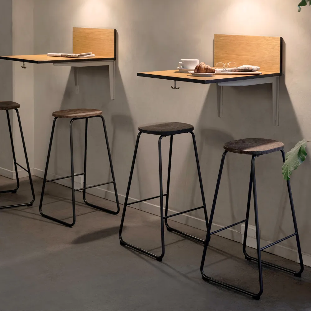 Earth bar stool, Coffee. h.74. black steel stand Mater