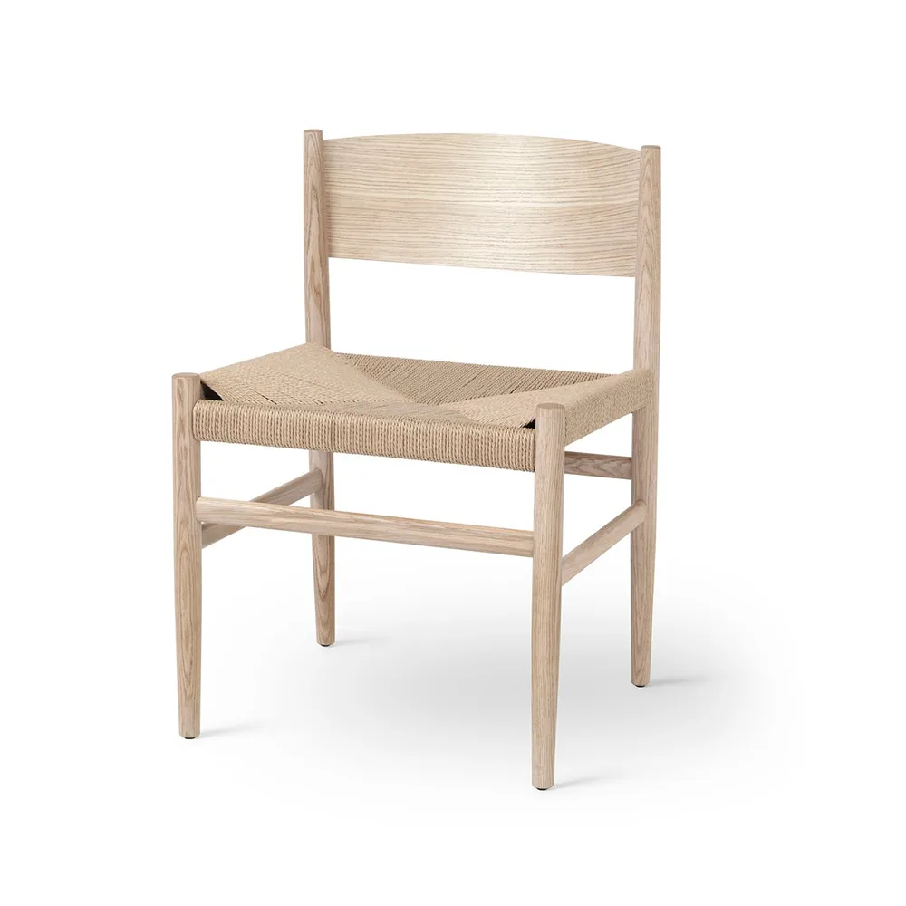 Nestor stool, oak matt varnished, natural braided seat Mater
