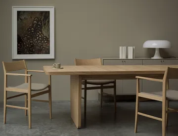 Siza armchair - White pigmented oak-linen seat - Mavis