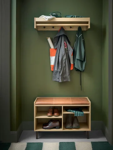 Gentle coat rack - Oak, 78x15x32 cm - Maze