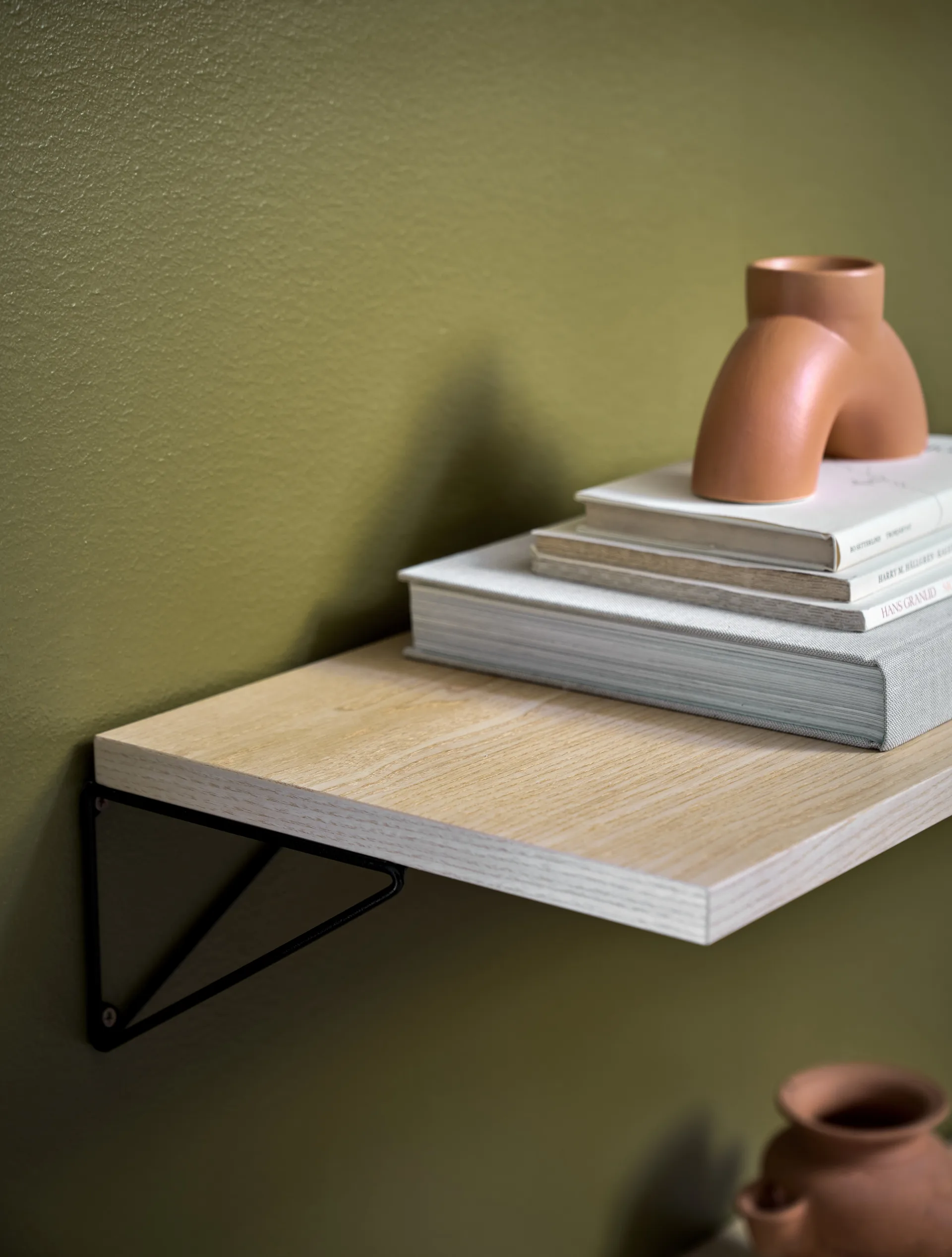 Pythagoras shelf, Large, Ash Maze