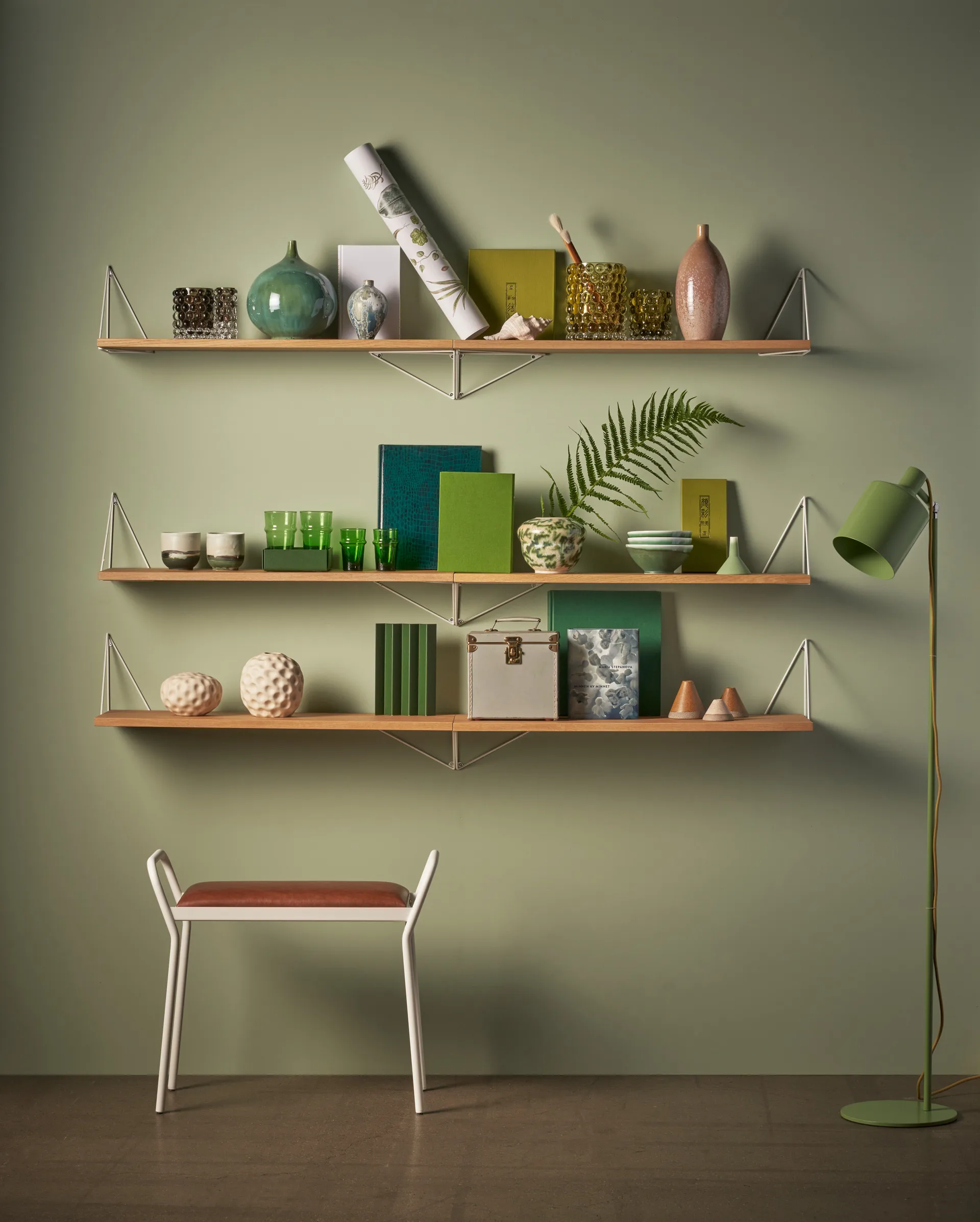 Pythagoras shelf, Large, oak Maze