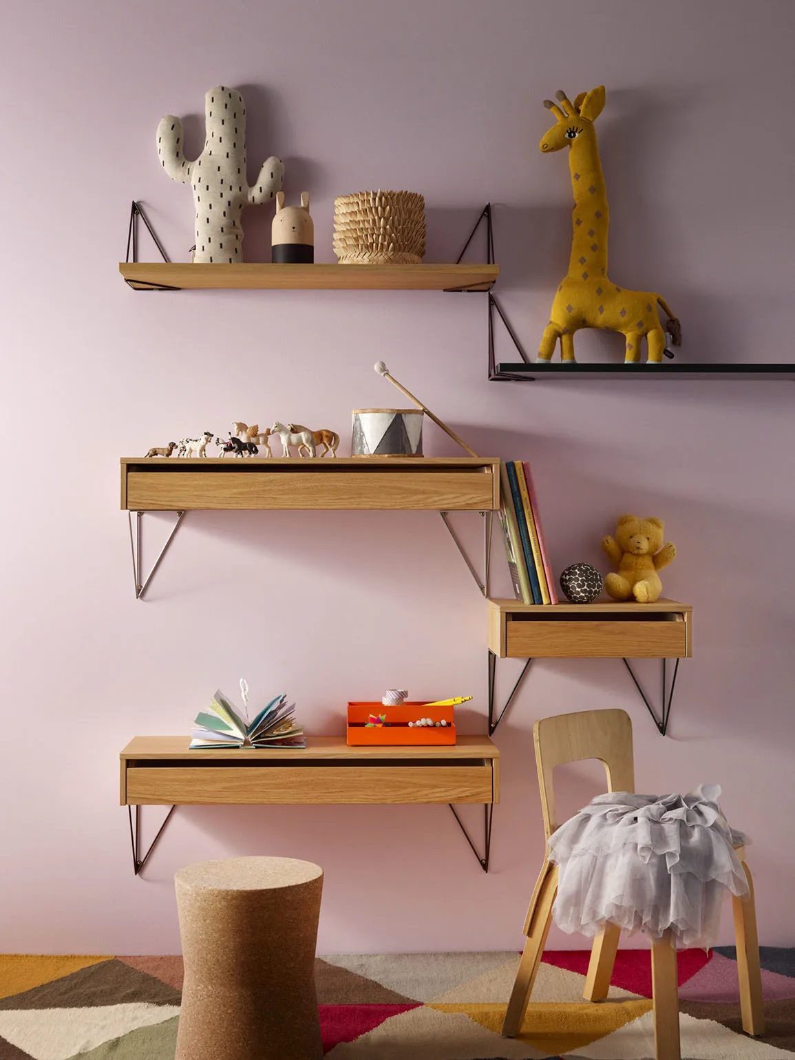 Pythagoras shelf, oak Maze