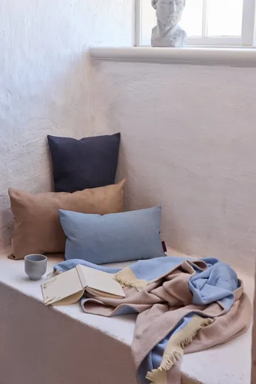 Duet throw - Beige-Blue (beige-blue), 130x175 cm - Mette Ditmer