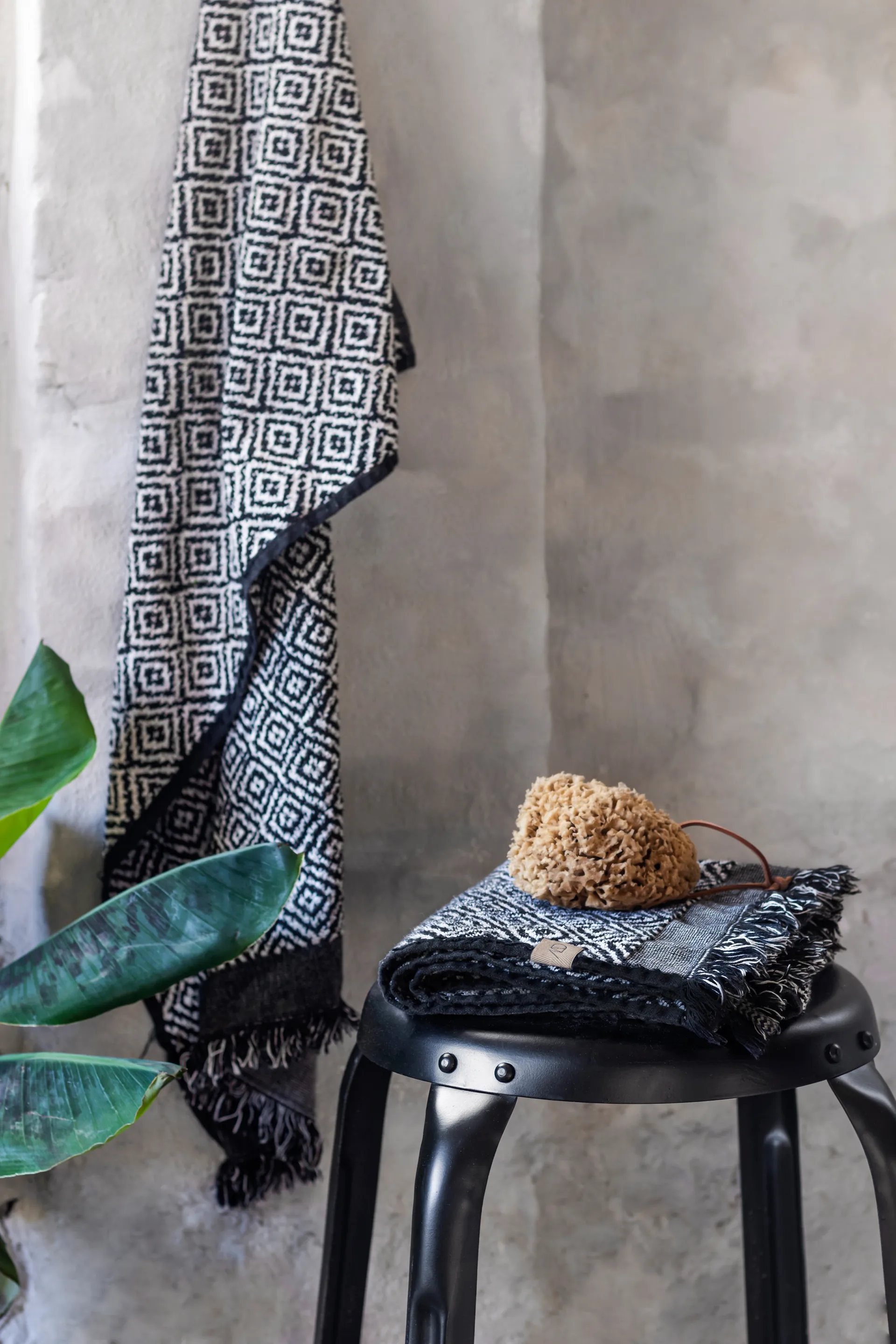 Morocco towel 70x135 cm, Black-white Mette Ditmer