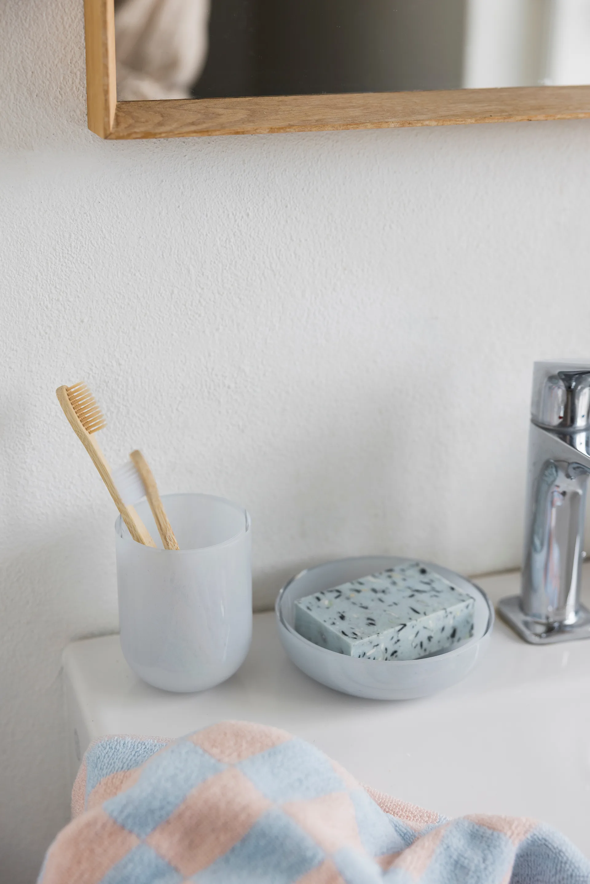 Opal soap dish, Light blue Mette Ditmer