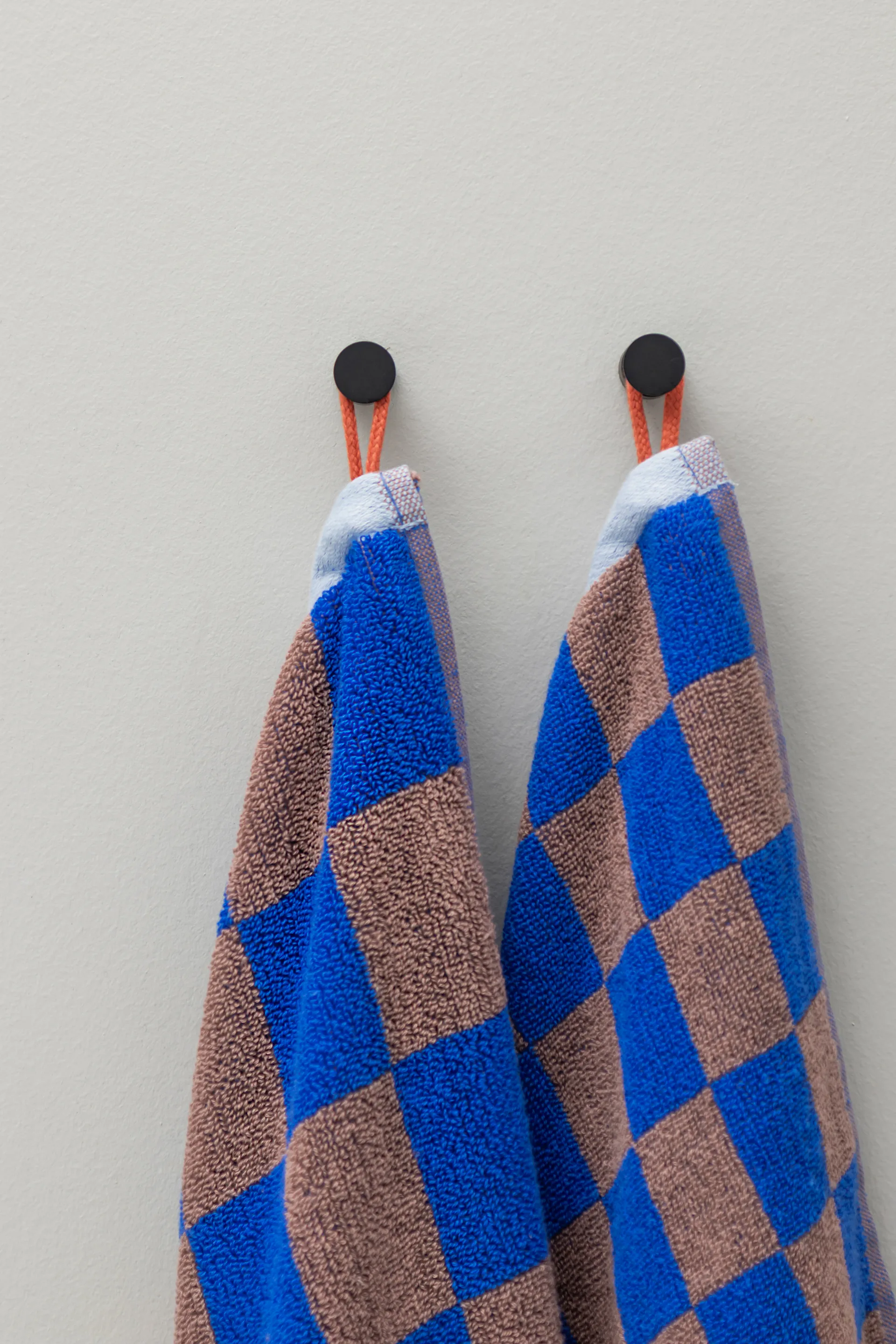 Retro towel, Cobalt, 50x90 cm Mette Ditmer