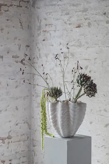 Shell vase - Large, 30 cm - Mette Ditmer