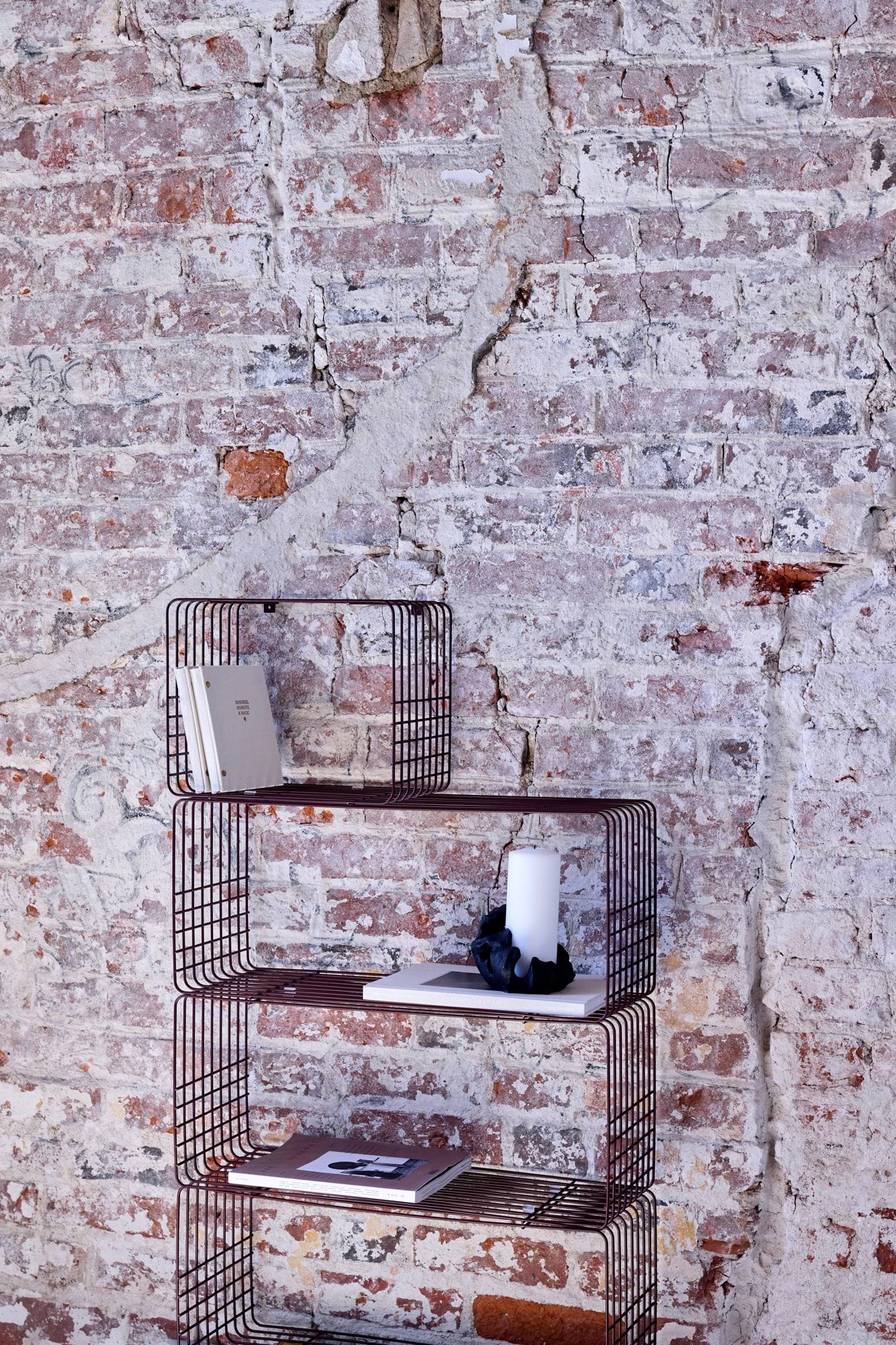 Wire shelf, Short, red, 26x38x30.5 cm Mette Ditmer