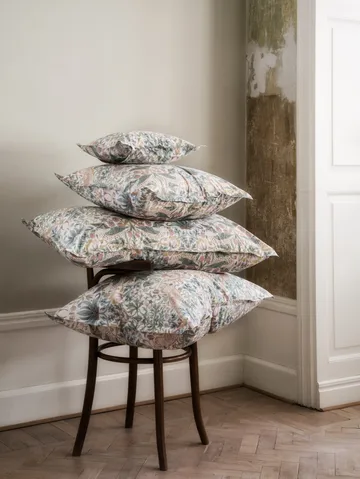 Morris & Co. Strawberry Thief Pillowcase - Green, 50x60 cm - Mille Notti