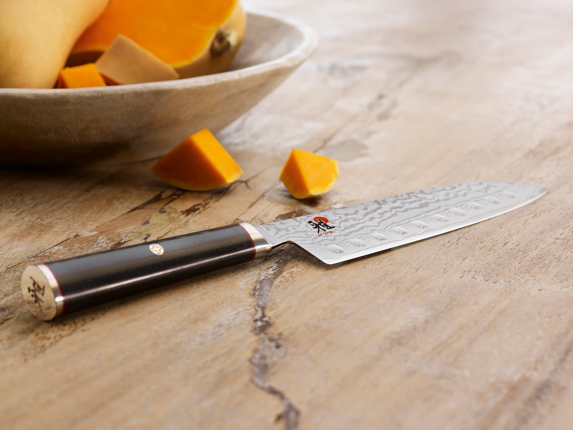 Raw 5000FCD chef knife gyutoh 16 cm, Damascus-black Miyabi