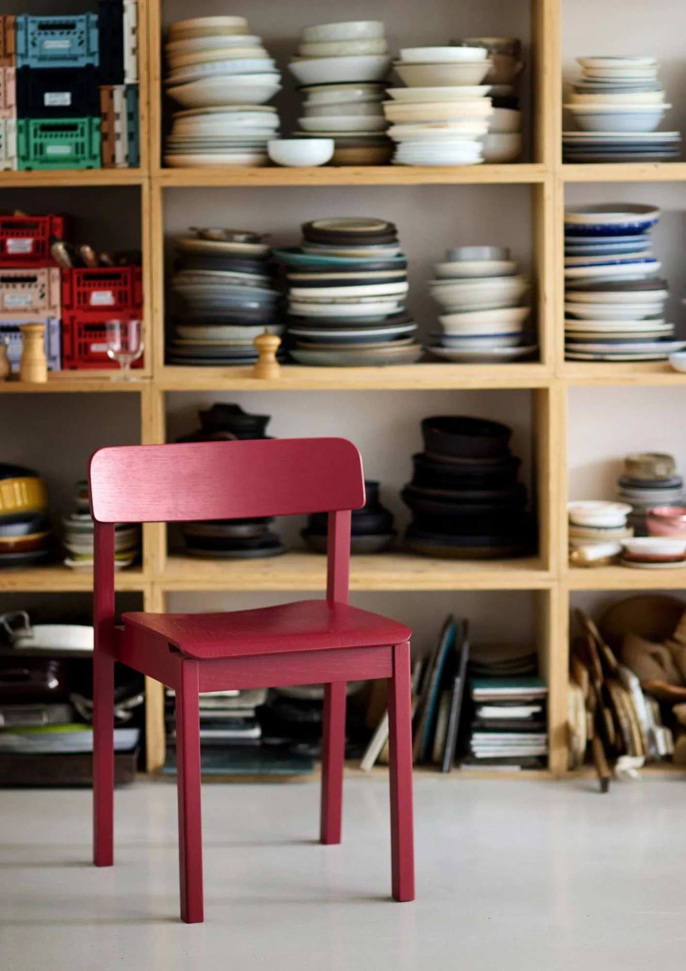 Everyday Chair chair, Purple red MOEBE