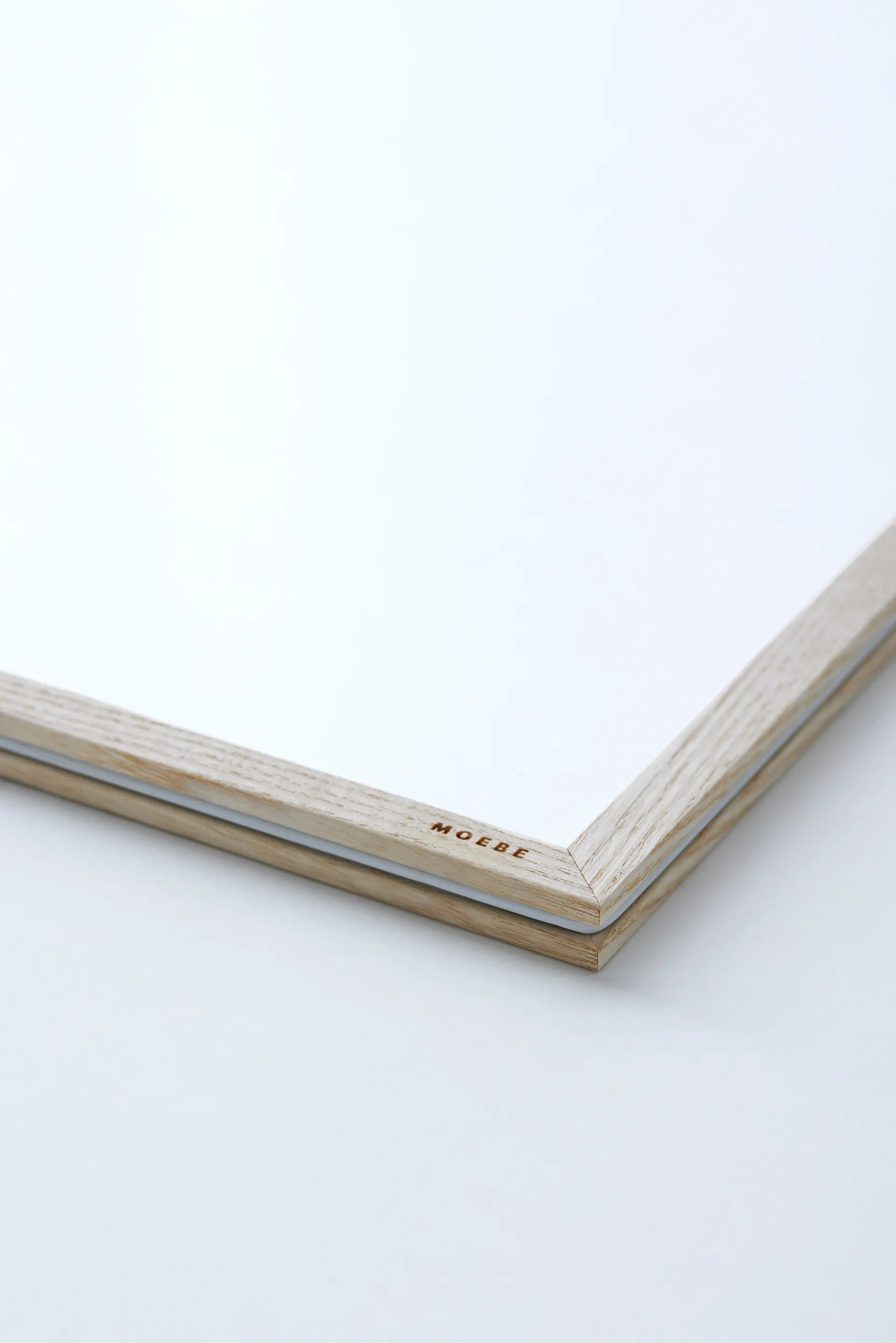 Moebe ash frame A5 16.8x23.2 cm, Transparent. Wood. Black MOEBE