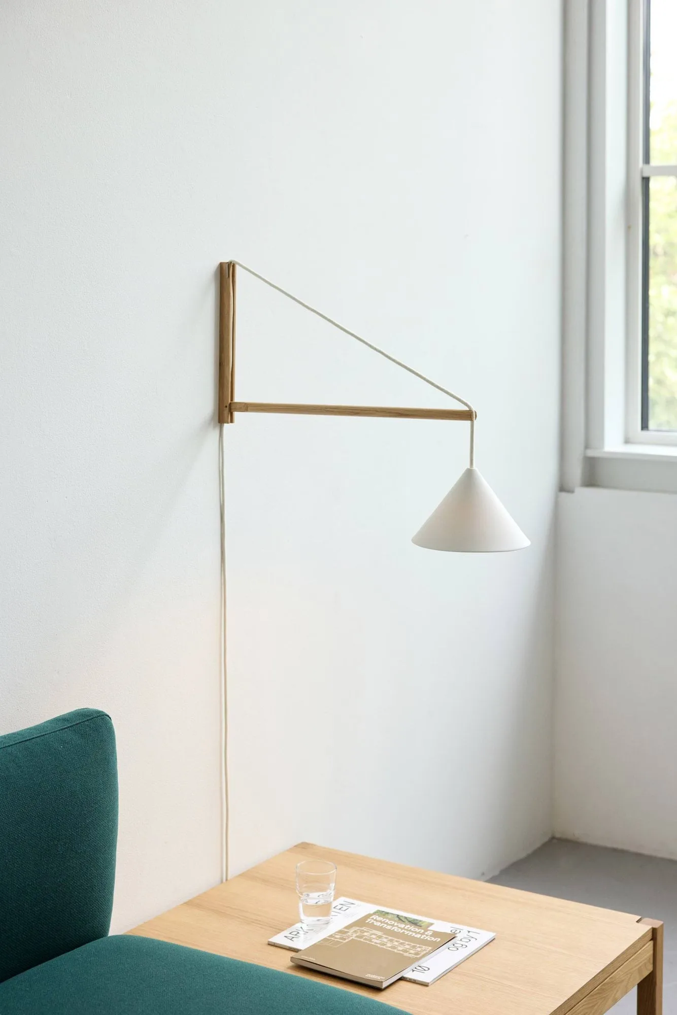 Suspended wall lamp, Oak-white MOEBE