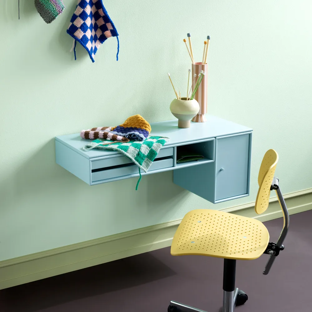 Bureau desk, Coal 36 Montana