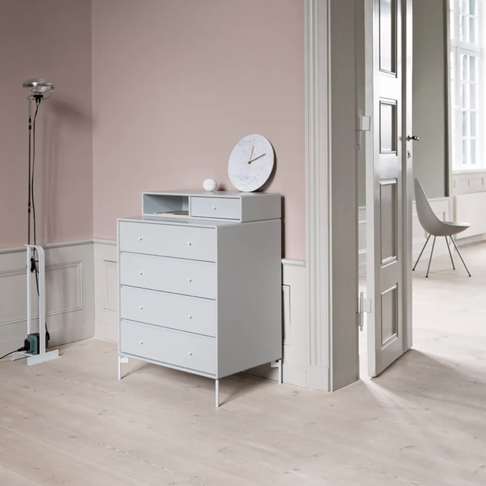 Keep dresser, Nordic 09. laquered legs in snow Montana