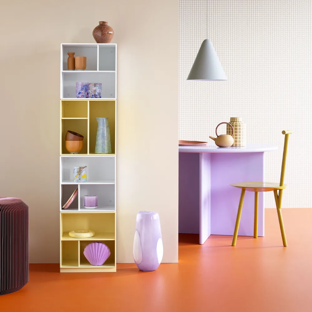 Montana Mini 1202 shelf module, Amber 142. with shelf Montana