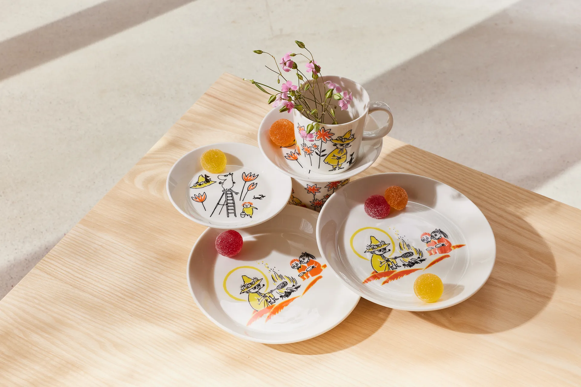 Moomin Arabia x Red Cross Moomin mug ABC Mix 2-pack, 30 cl Moomin Arabia