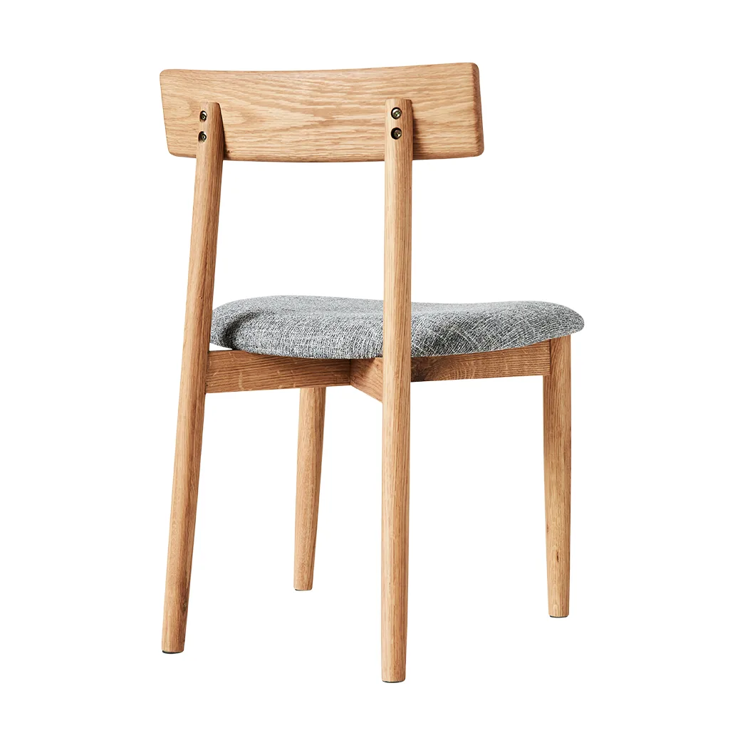 Tetra chair with padded seat, Concrete coloured fabric-natural oiled oak MUUBS