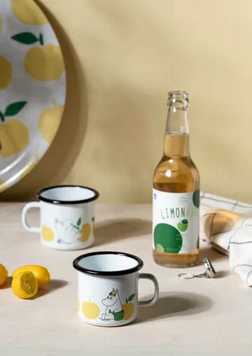 Moomin enamel mug 25 cl - Joyfull Apples - Muurla