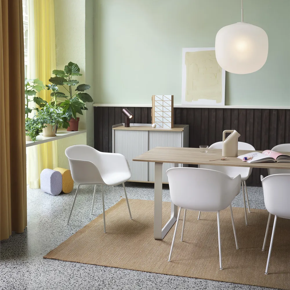 70/70 dining table 225x90 cm, Solid oak-Black Muuto