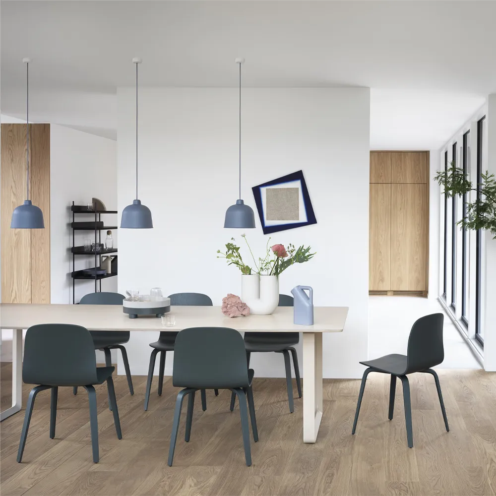 70/70 dining table 255x108 cm, Solid oak-White Muuto