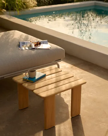 Assemble coffee table - Teak, 55x55 cm - Muuto