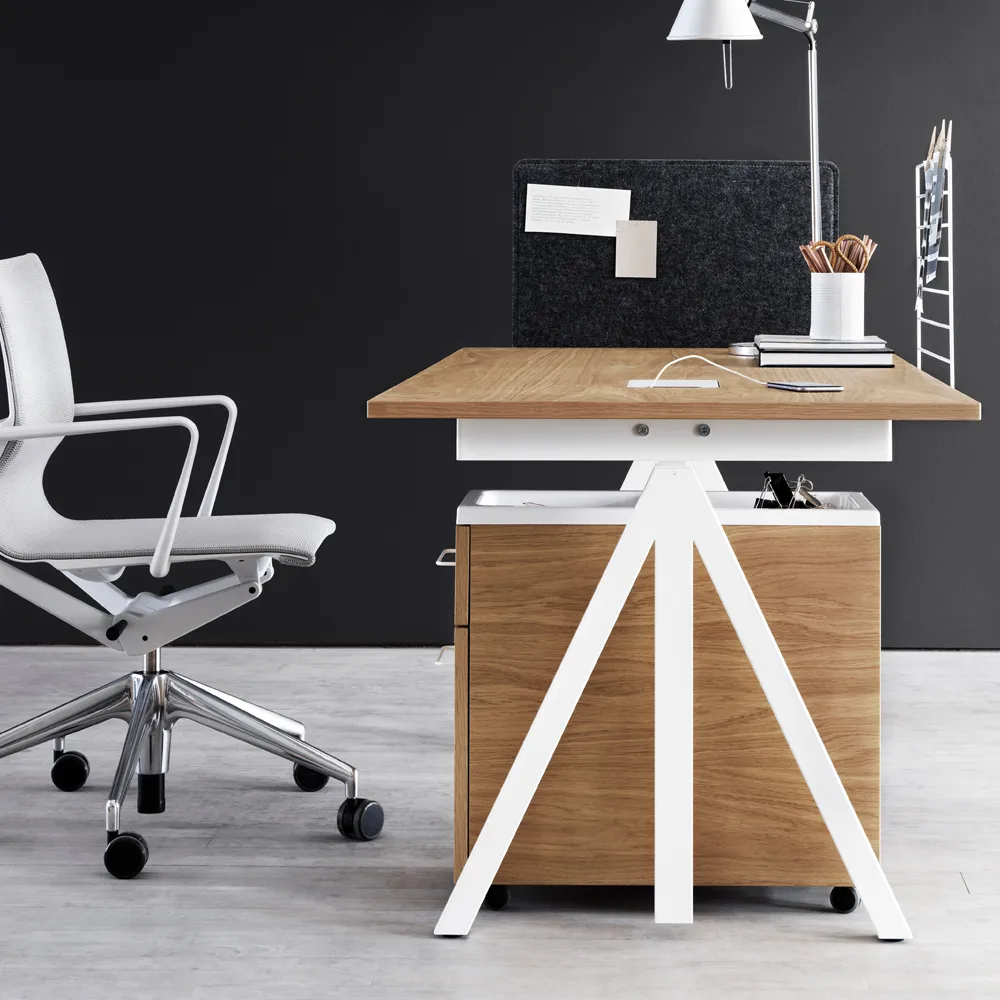 Base dining table, White. abs edge. 190x85cm Muuto