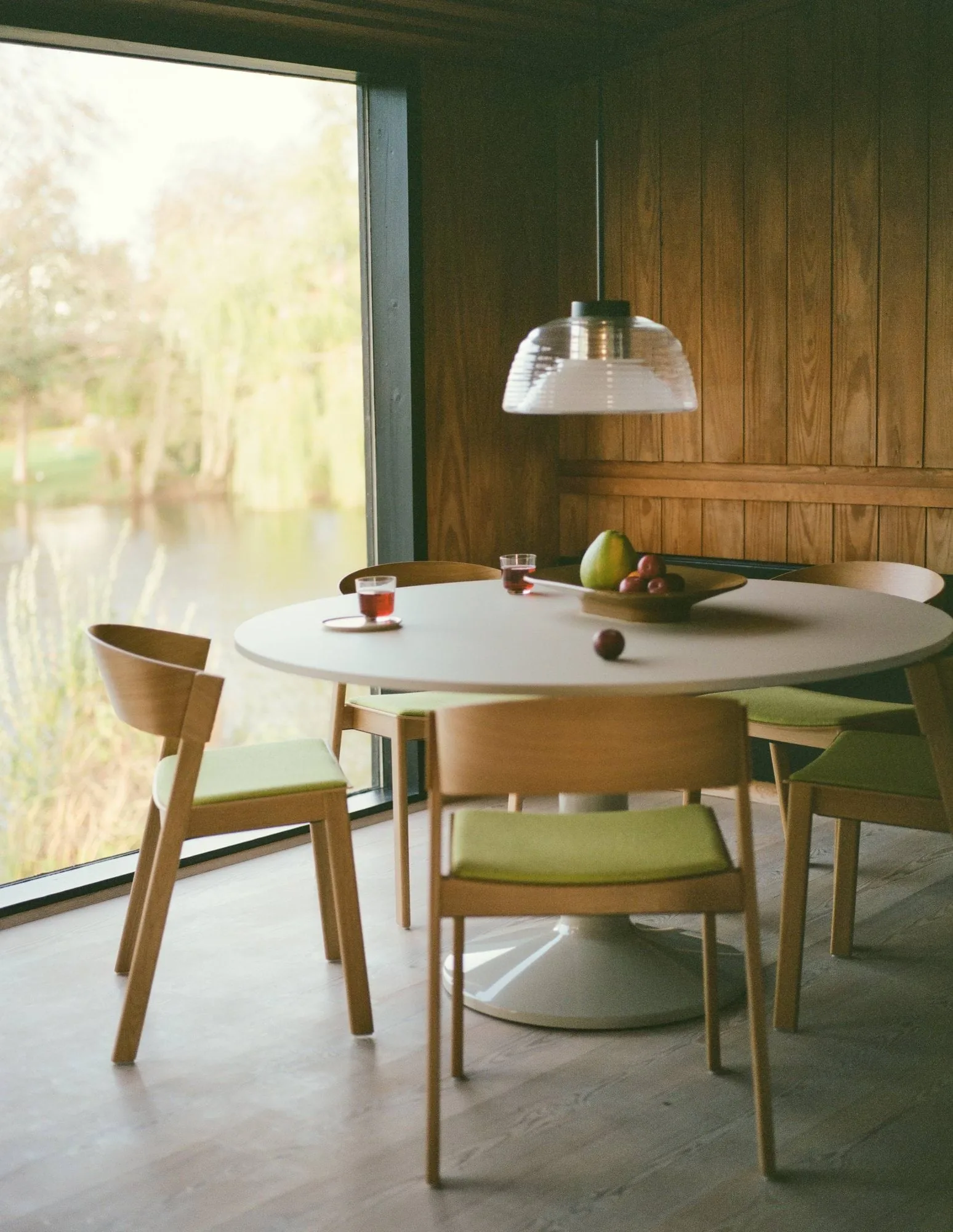Cover Side Chair leather, Cognac-oak Muuto