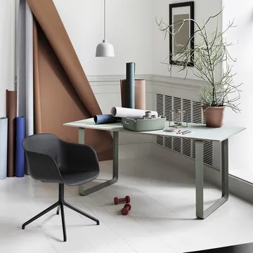Fiber armchair swivel base office chair - Anthracite Black (plastic) - Muuto