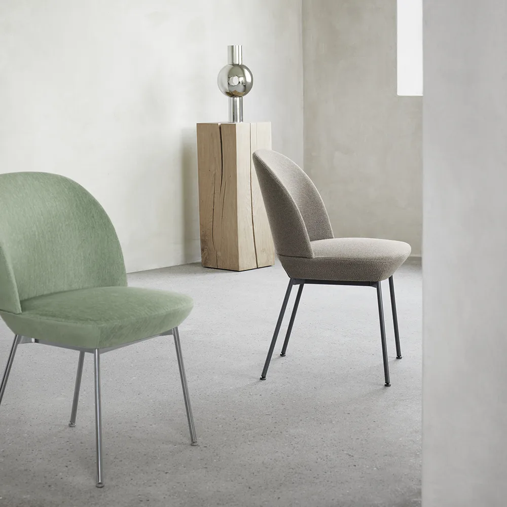 Oslo side chair fabric upholstered, Ocean 50-Chrome Muuto