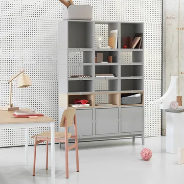 Stacked 2.0 shelving with door, medium - light grey - Muuto