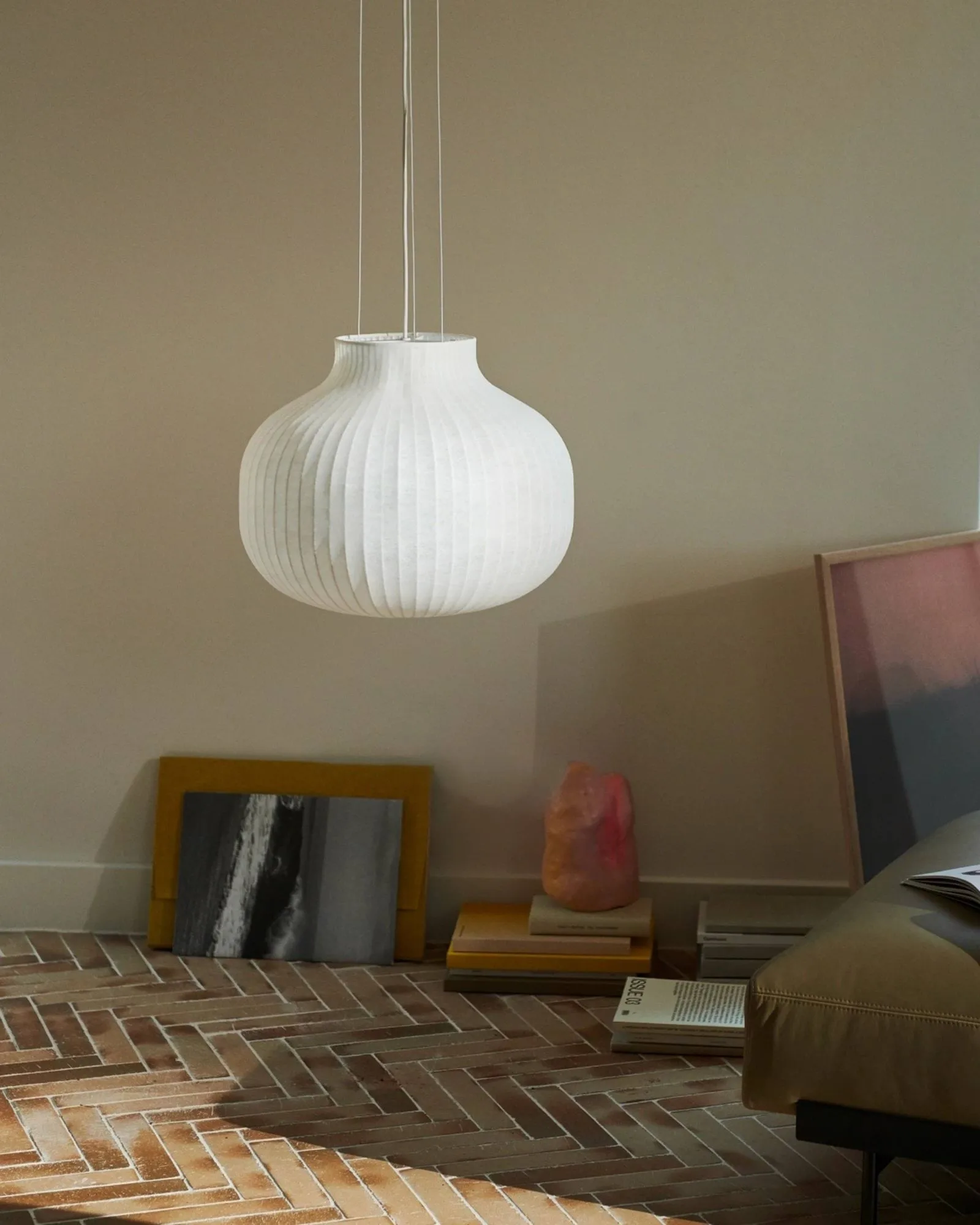 Strand ceiling lamp close, 45 cm Muuto