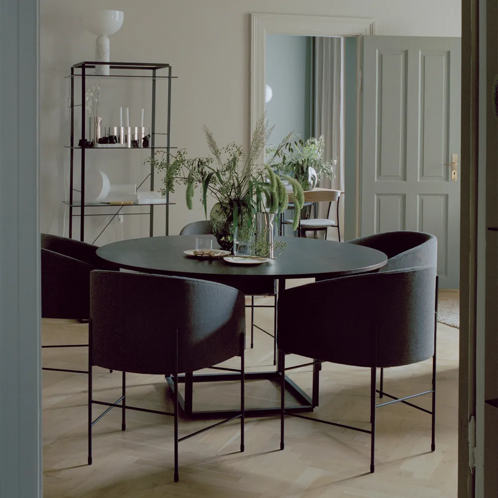 Florence round dining table, Black marquina marble. ø120 cm. black stand New Works